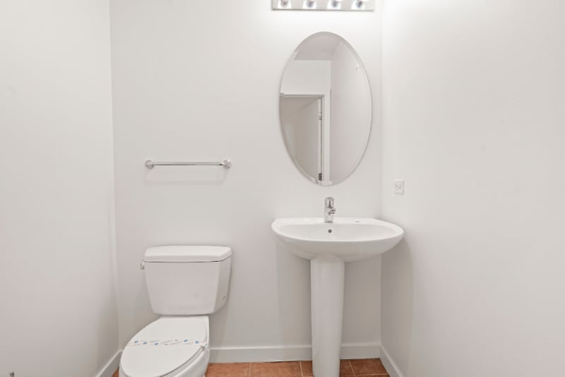 Building Photo - 765 S Clark St