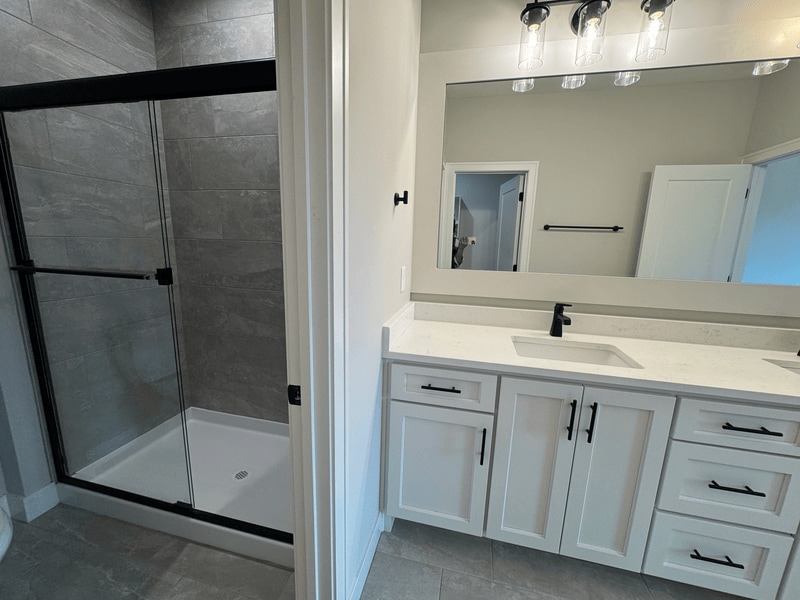 Building Photo - 1403 SW Winthrop Dr