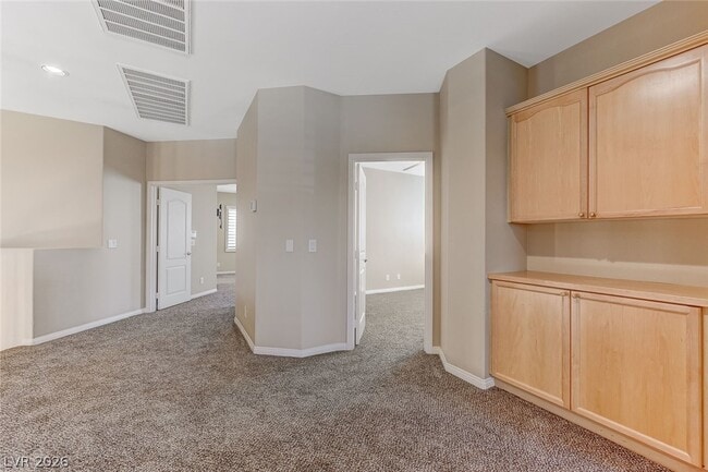 Building Photo - 4344 Tall Tree St