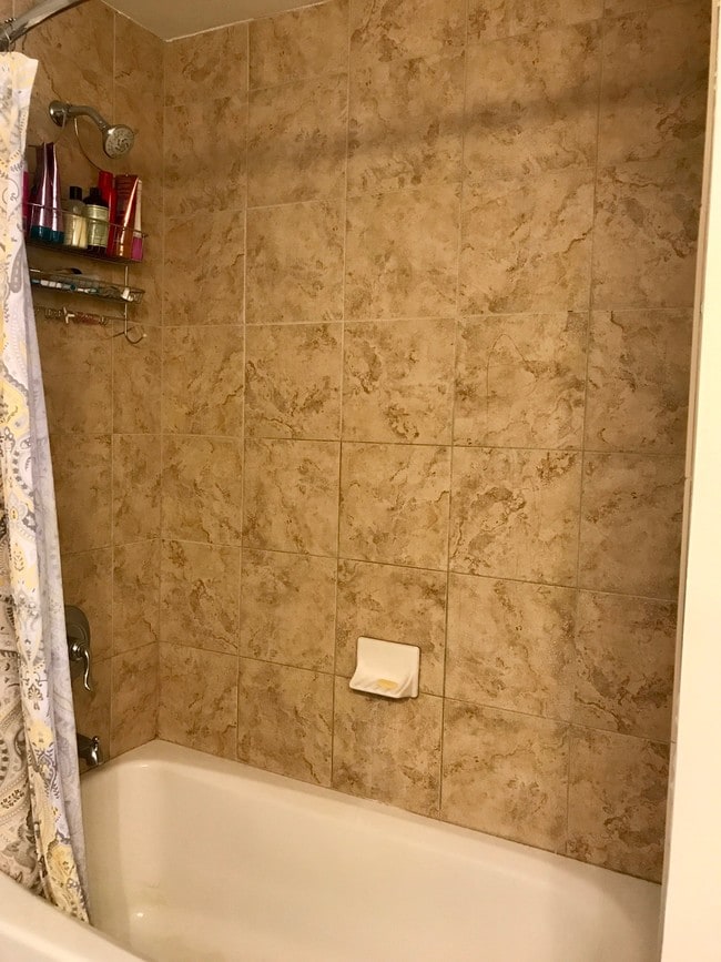 Building Photo - 1975 Grant St