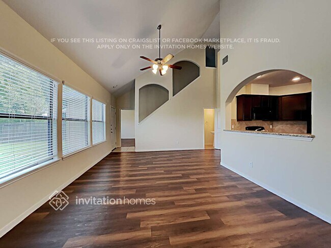 Building Photo - 18416 Sunrise Oaks Ct