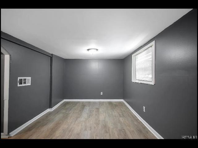 Building Photo - 4322 W 28th St