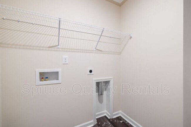 Building Photo - 1504 Arapahoe Ridge Dr