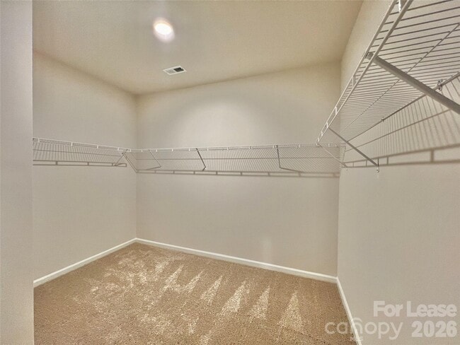 Building Photo - 1906 Gibb Xing