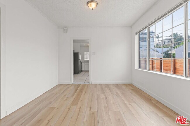 Building Photo - 1174 S Highland Ave