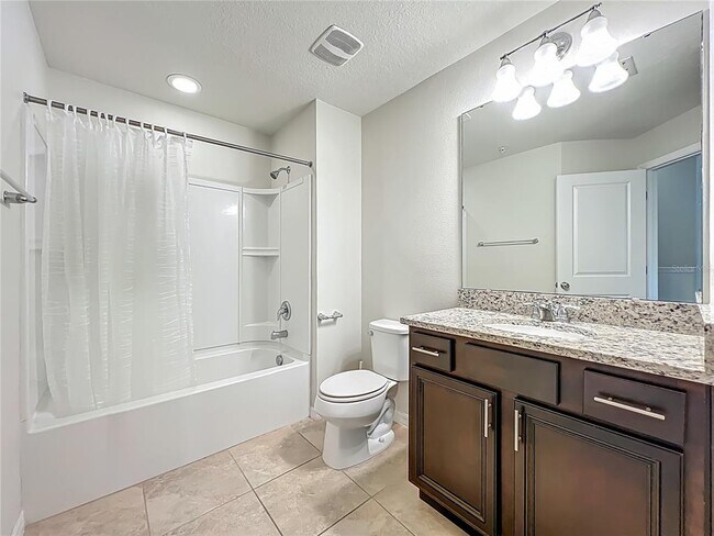 Building Photo - 3004 Alessa Loop