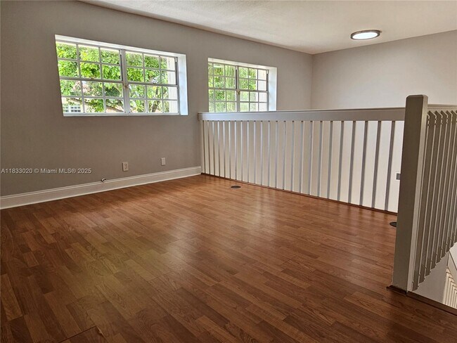 Building Photo - 1359 Springside Dr