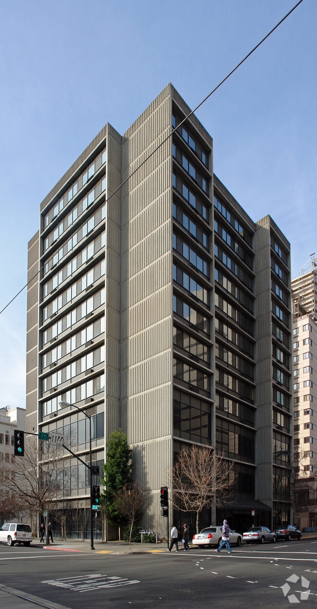 Edge Water Apartments 630 I St Sacramento CA 95814 Apartment Finder