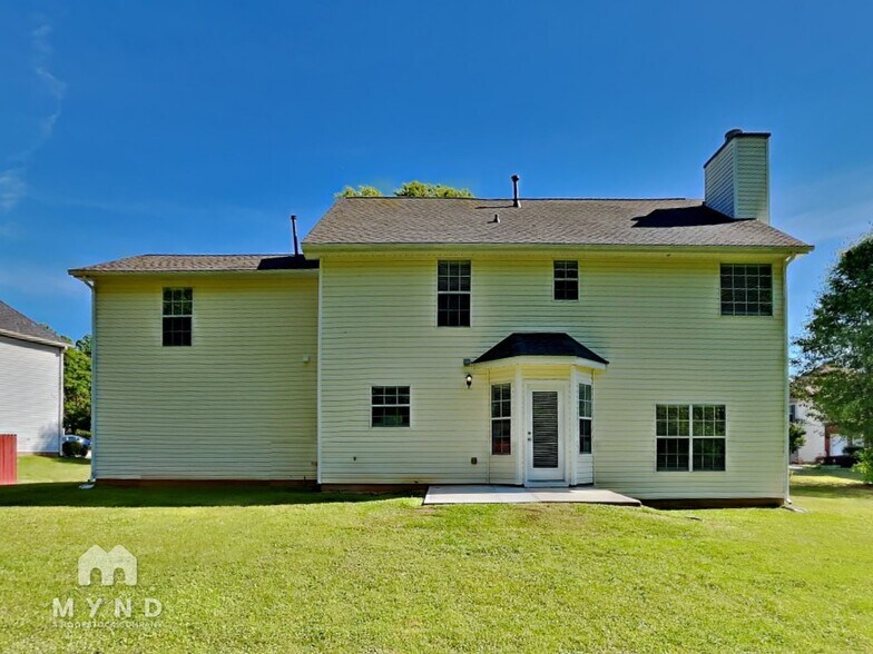 Building Photo - 2469 Mead Ct