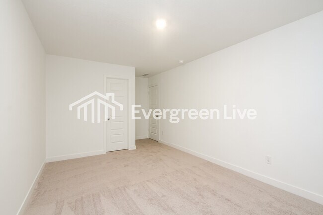 Building Photo - 947 Penrose Pl