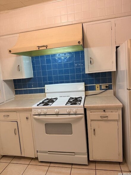 Building Photo - 374 Meredith Dr