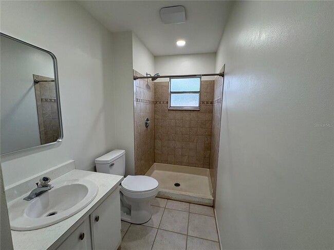 Building Photo - 4824 Gallant Ln
