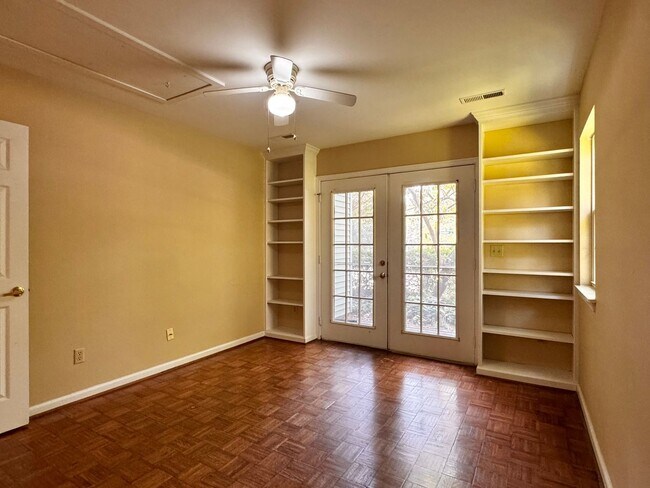 Building Photo - 1176 Rose Arbor Ct