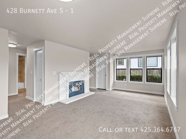 Building Photo - 428 Burnett Ave S