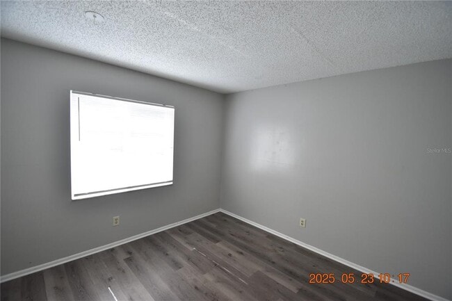 Building Photo - 228 Thorntree Pl