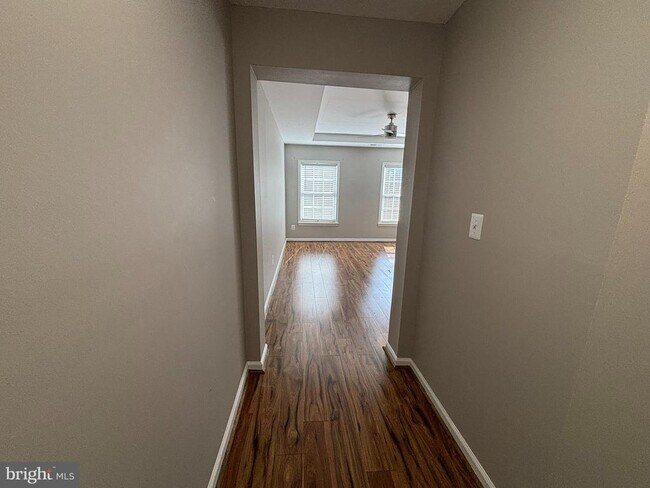 Building Photo - 4649 Red Admiral Way