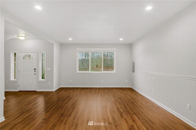 Building Photo - 16439 77th Avenue Ct E