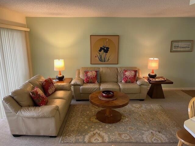 Building Photo - 1605 S US Hwy 1