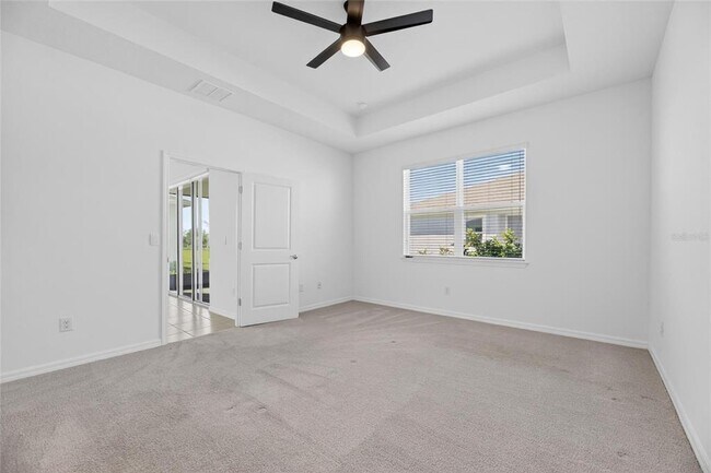 Building Photo - 2425 Bending Bonsai Dr