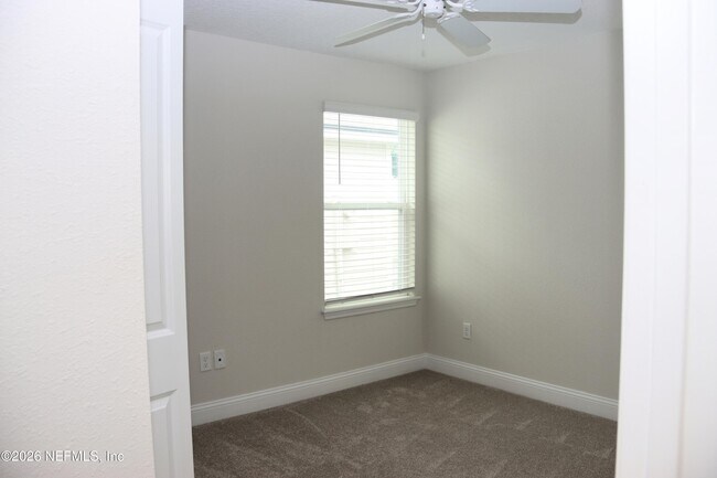 Building Photo - 13184 Holsinger Blvd