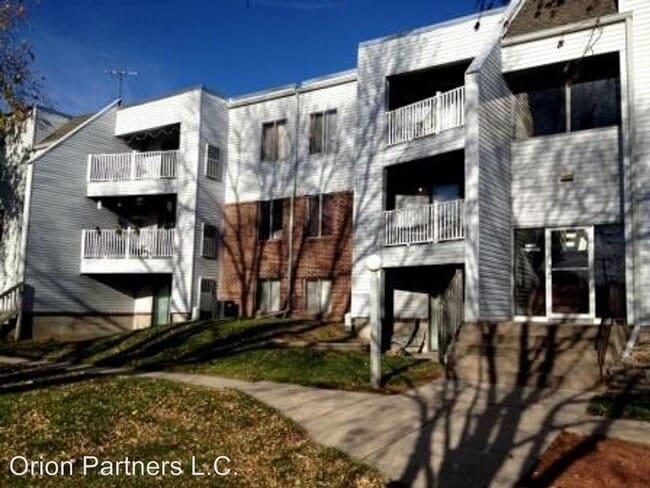Primary Photo - 3000 Regency Ct