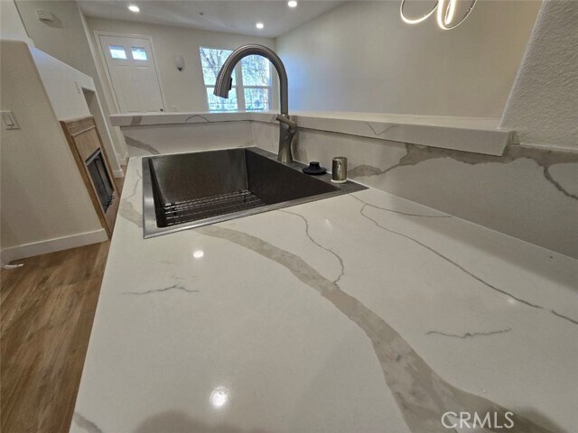 Building Photo - 48 Vermillion