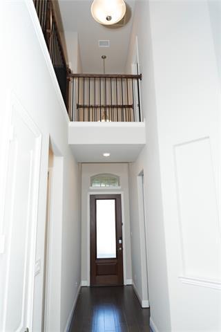 Building Photo - 7205 Sanctuary Dr