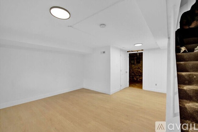 Building Photo - 2606 Cecil Ave