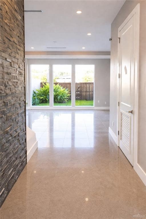 Building Photo - 24 Wichita Ave