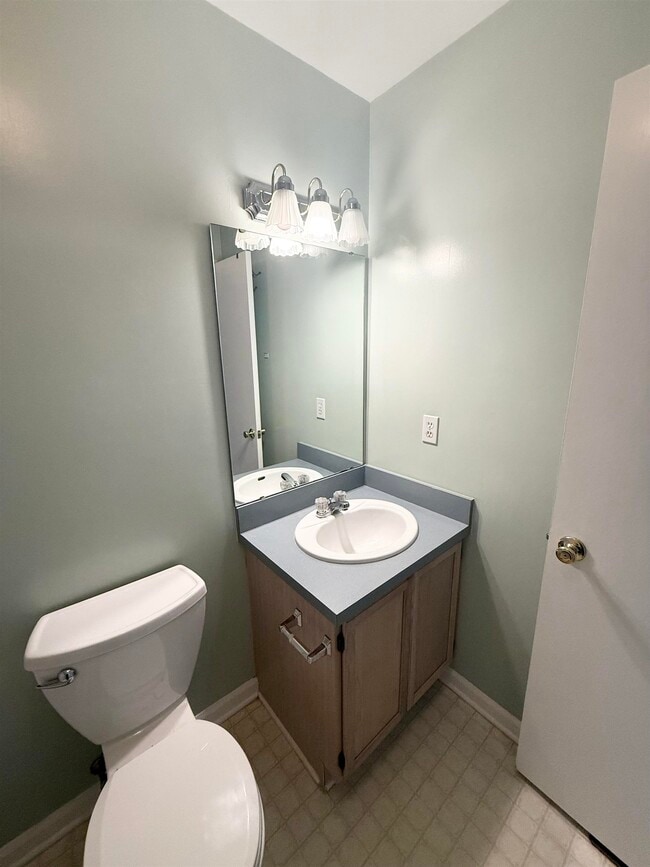 Building Photo - 5364 Appledore Ln