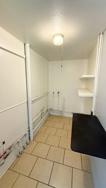 Building Photo - WEST SIDE UPDATED 3 BEDROOM RANCH HOME AVAILABLE NOW!