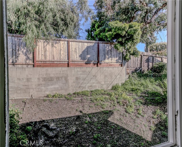 Building Photo - 231 W Escalones