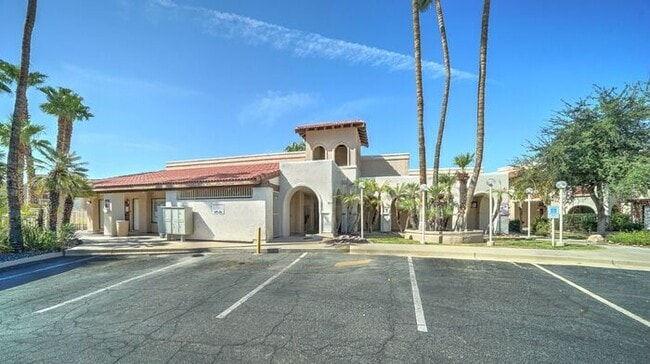 Building Photo - READY TO VIEW NOW! -FIRST MONTH RENT FREE-...