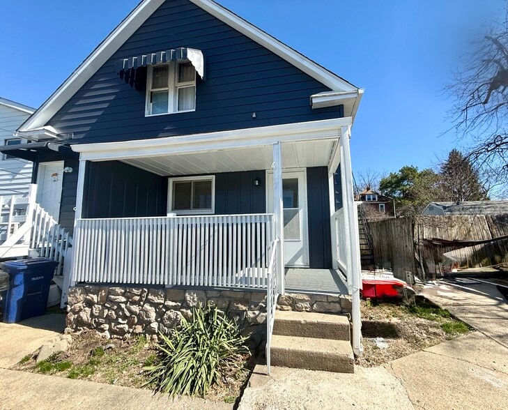 Building Photo - 67 N Harris Ave