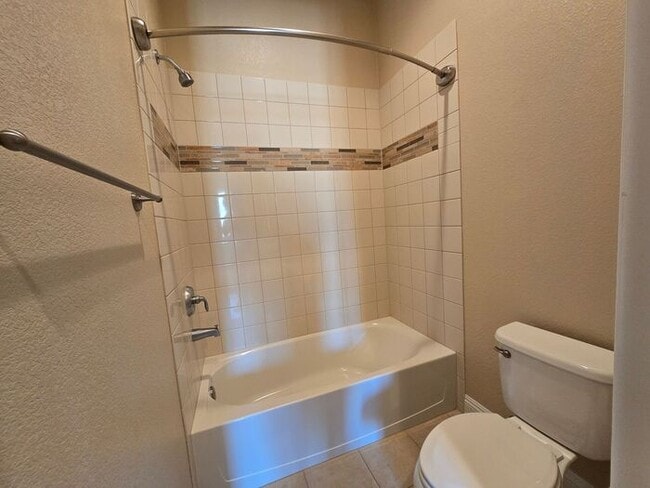 Building Photo - Beautiful Single-Story Home with Upgraded Kitchen & Spacious Backyard in Gated Community