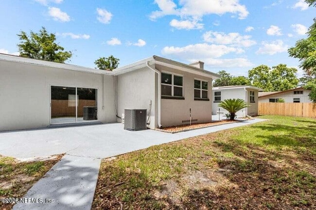 Building Photo - 1554 Shirl Ln