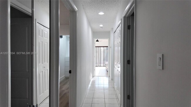 Building Photo - 11570 SW 144th Path