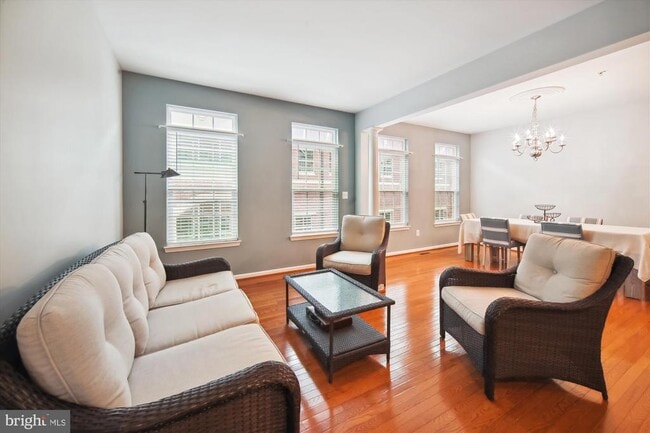 Building Photo - 944 Hall Station Dr