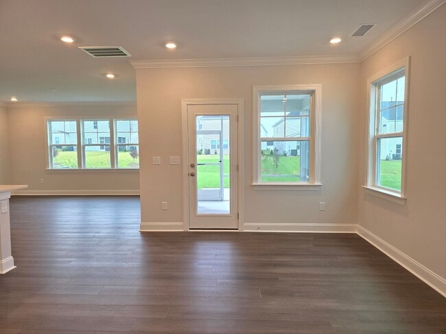 Building Photo - Brand New 4 Bedroom 3 Bathroom Single Fami...