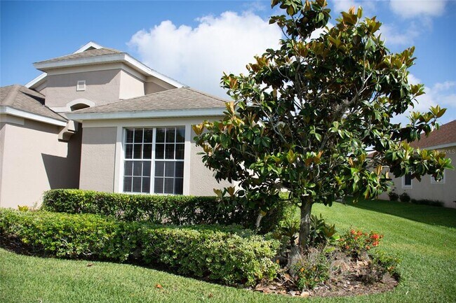 Building Photo - 2504 Ladoga Dr