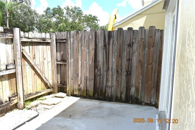 Building Photo - 2908 Edgehill Ln