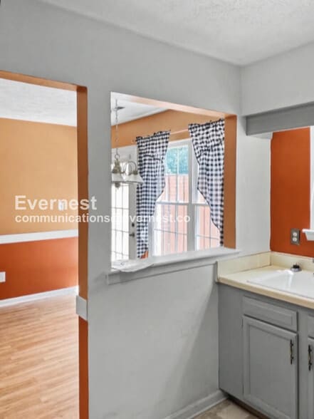 Building Photo - 1648 Skiffes Creek Cir