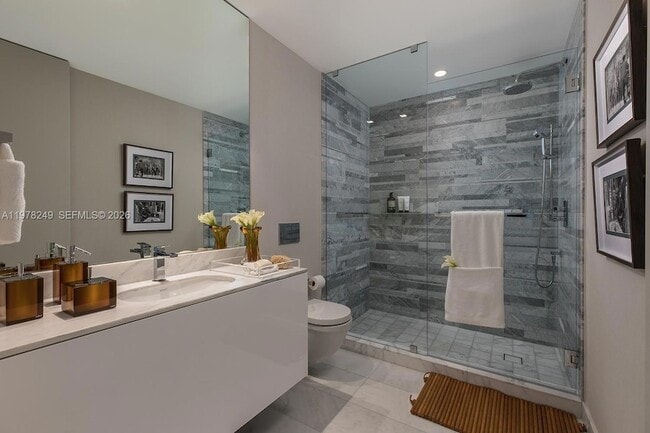 Building Photo - 10201 Collins Ave