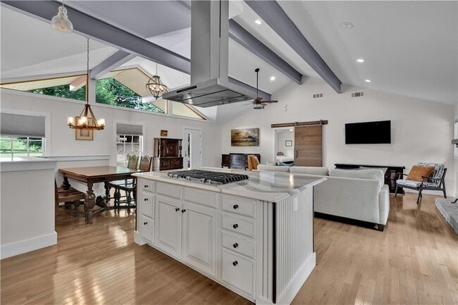 Building Photo - 225 Jayne Ellen Way