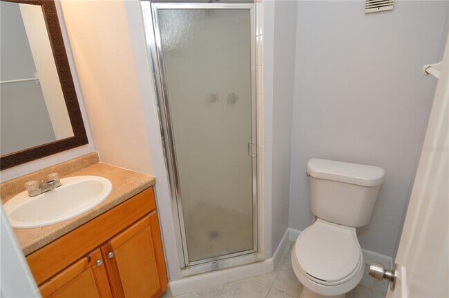 Building Photo - 166 Pompano Dr SE