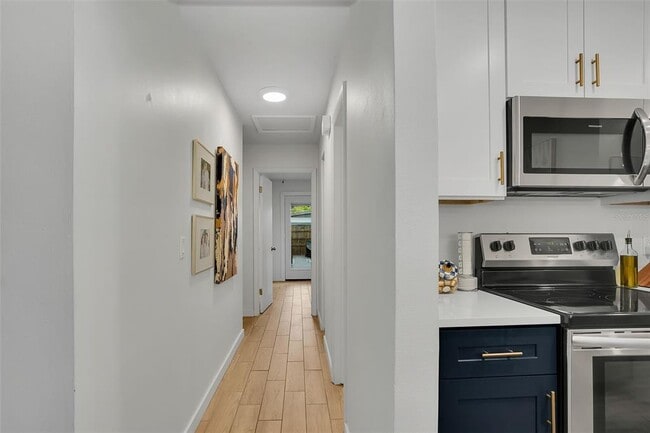 Building Photo - 6605 S Mascotte St