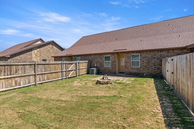 Building Photo - 3344 Cullen Trail