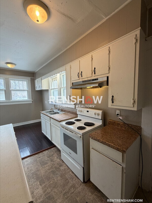 Building Photo - 112 Tomlin St