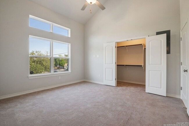 Building Photo - 139 San Salvador Ave