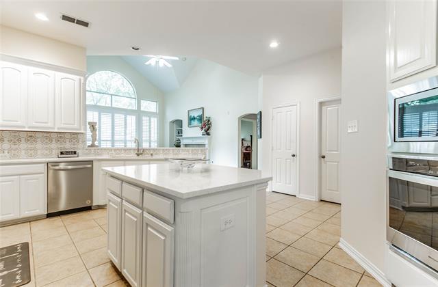 Building Photo - 3920 Autumn Ln